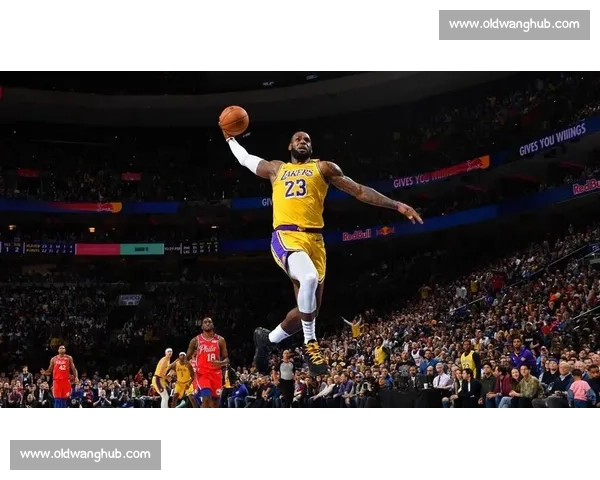 WNBA比赛精彩回放全纪录 球星对决与扣篮瞬间震撼回顾