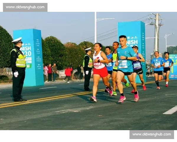 丝袜竞速大赛激情开赛 吸引各地高手争夺极限速度与美丽并存的荣耀
